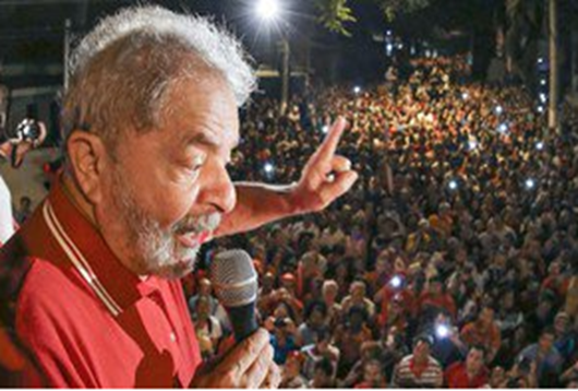 CNBB ajuda a convocar atos em defesa de Lula e da democracia