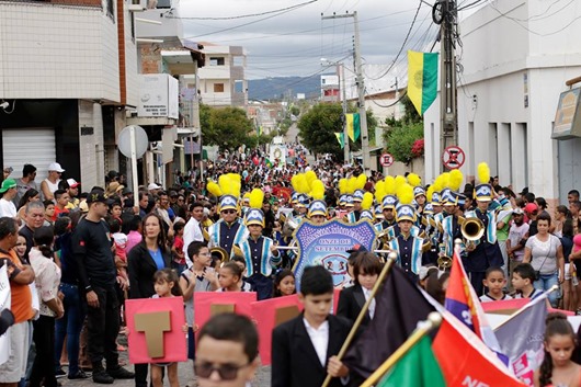 Desfile de 7 de Setembro_Princesa Isabel_avenida