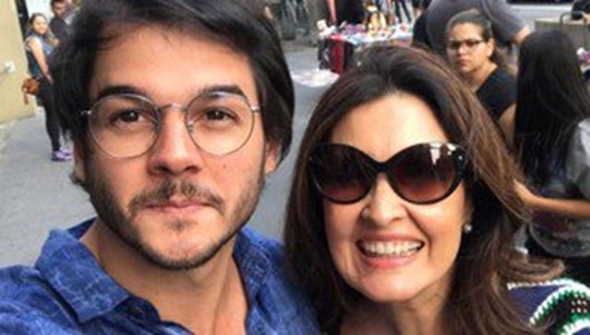 Namorado de Fátima Bernardes acha que a Globo é golpista