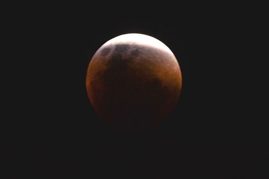 eclipse total da Lua-Foto de marcello Casal Jr-Agência Brasil