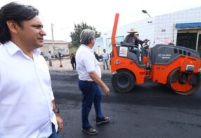 João Azevêdo entrega e inspeciona obras de travessias urbanas em Manaíra e Santana de Mangueira