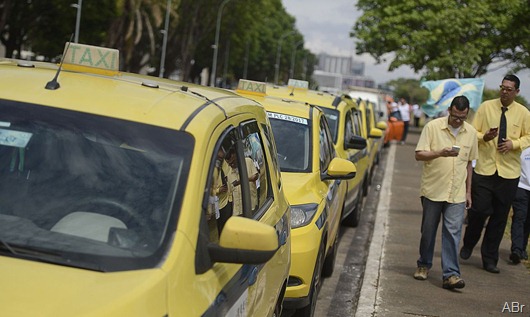 táxi-Agência Brasil
