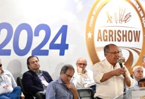 Alckmin defende diálogo com Congresso sobre desoneração da folha