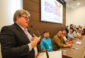 João Azevêdo contempla 548 atletas, paratletas e técnicos com o programa Bolsa Esporte