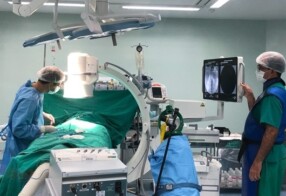 Hospital Metropolitano realiza cirurgia inédita em criança com paralisia cerebral